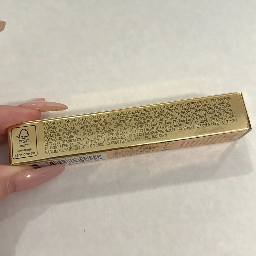 YVES SAINT LAURENT Volupté Liquid Colour Balm hook me Berry NIB